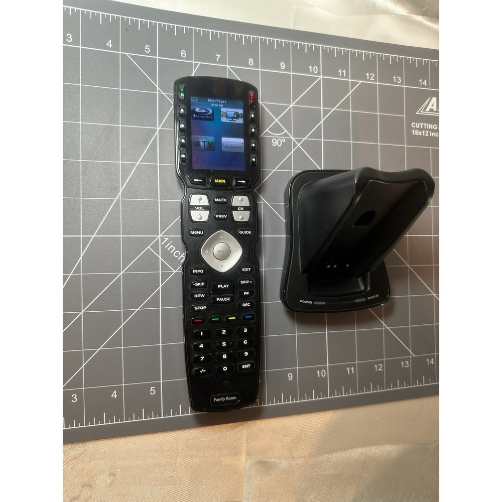 Universal Remote Control IR/RF URC MX-990 w/*cradle & Charging Cord. Tested